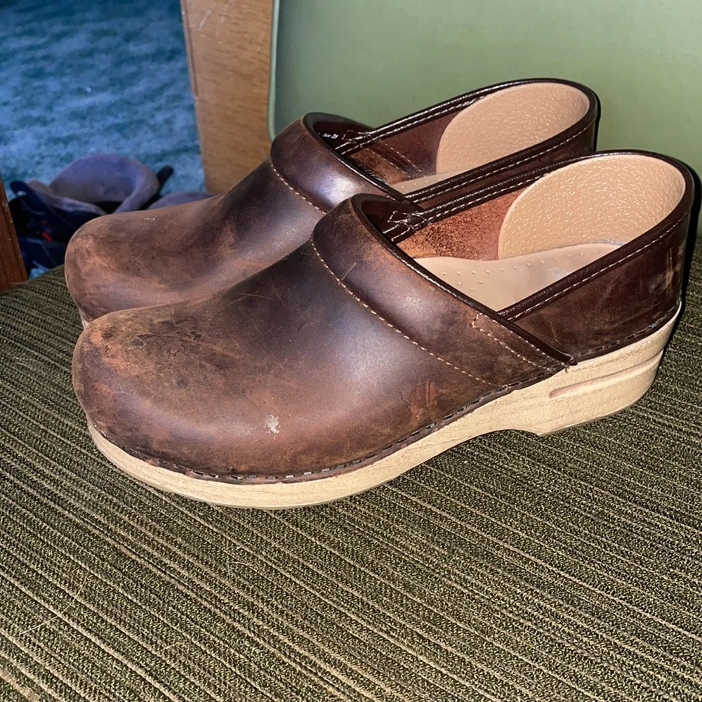 Women’s Dansko Clogs - Picture 2 of 7